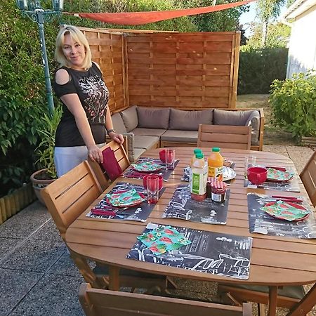 Chez Maryna Bed & Breakfast Longpont-sur-Orge Exterior photo